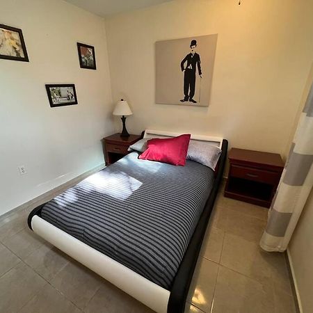 Aparment Rosarito Beach Downtown Екстер'єр фото