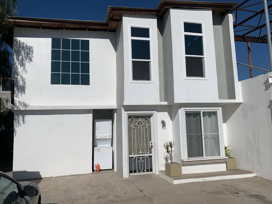 Aparment Rosarito Beach Downtown Екстер'єр фото